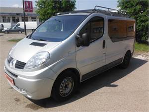Renault Trafic 2.0 DCi 8 míst