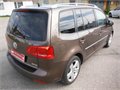 VW Touran hneda 005